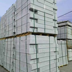 吐鲁番 芝麻白花岗岩路沿石，路缘石，路肩石，道牙，立缘石，马路牙子，街沿石，侧石等