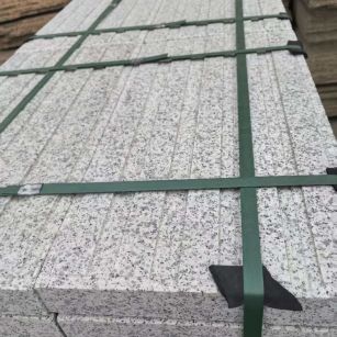 吐鲁番 白麻花岗岩直行盲道石，盲条，地铺石