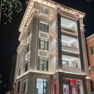 吐鲁番 芝麻白花岗岩别墅外墙夜间效果