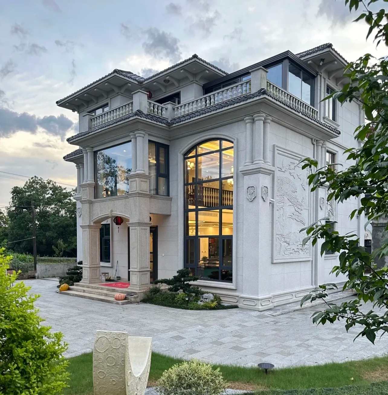 吐鲁番 白麻花岗岩私人别墅干挂石材豪华定制