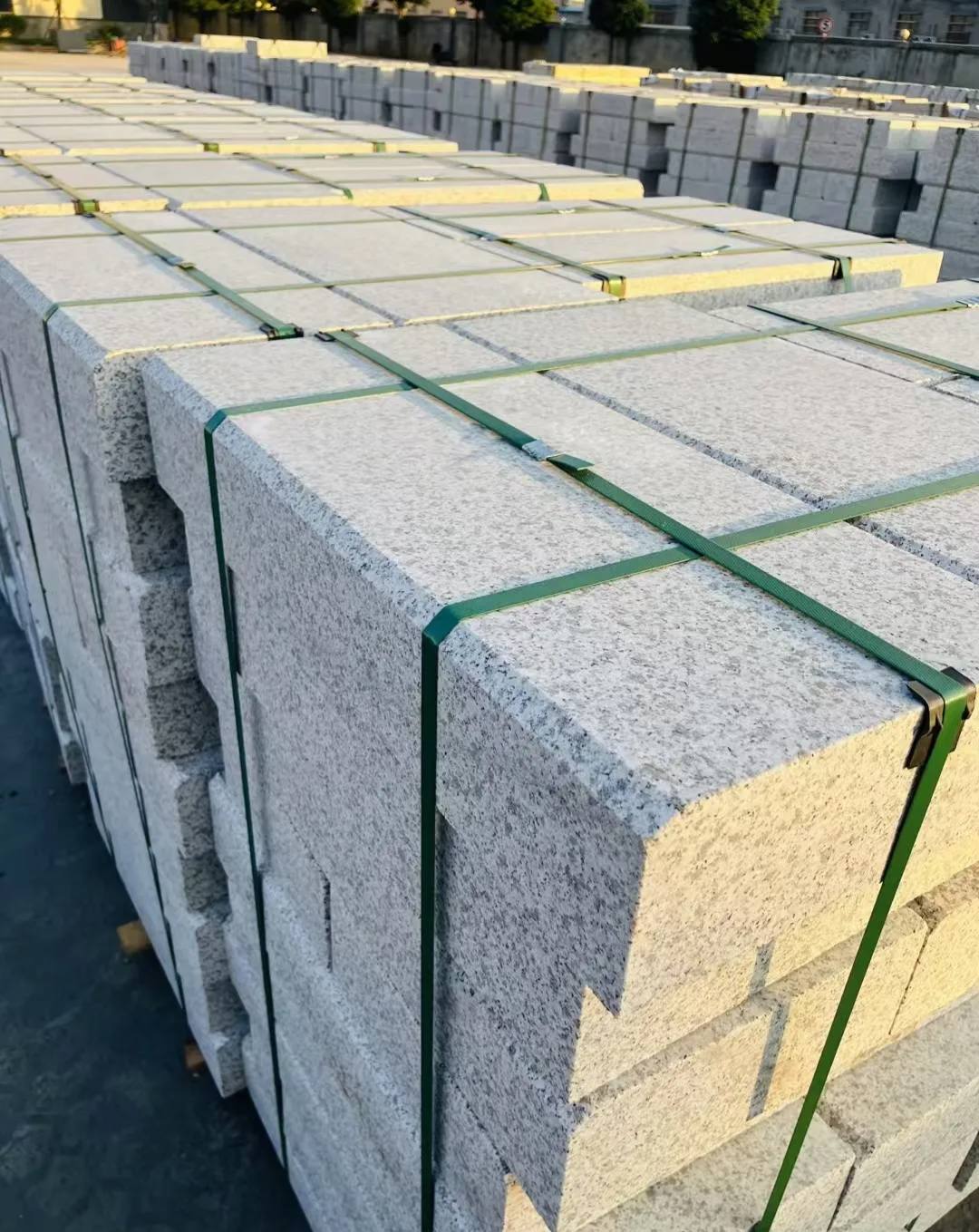 吐鲁番 白麻花岗岩路沿石，马路牙子，路缘石，平石，立缘石等