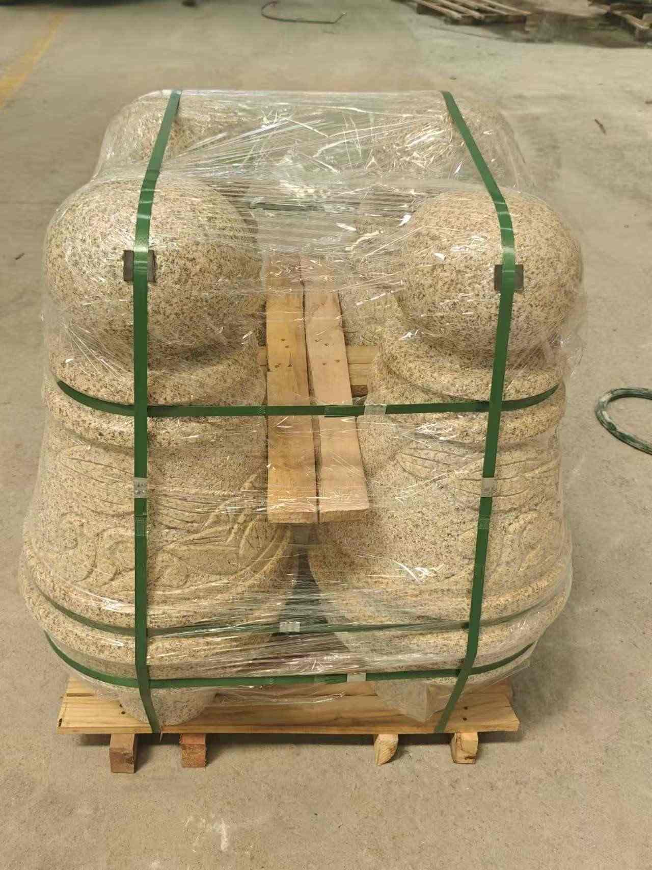 吐鲁番 黄金麻异形定制雕花——棒棒糖挡车柱