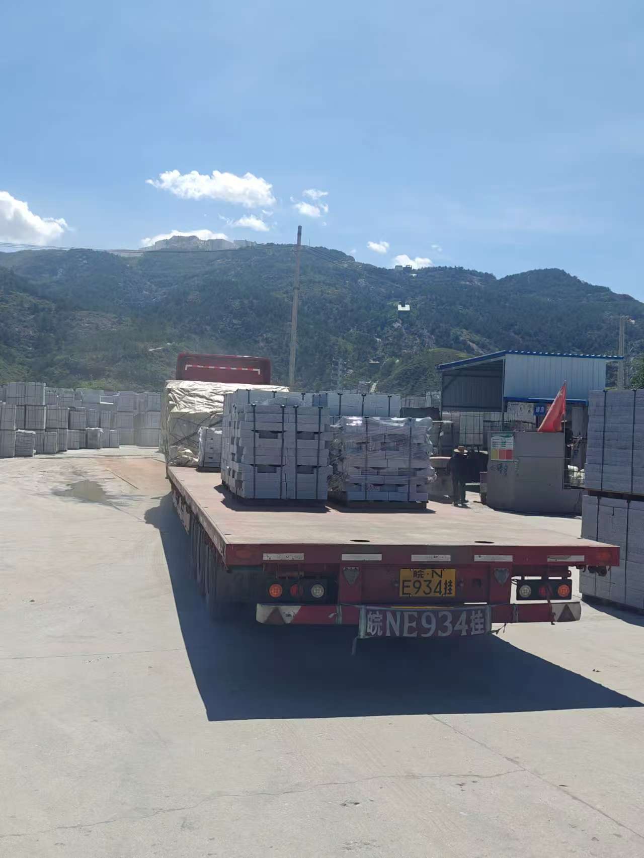 吐鲁番 芝麻白仿形路沿石，直形路沿石