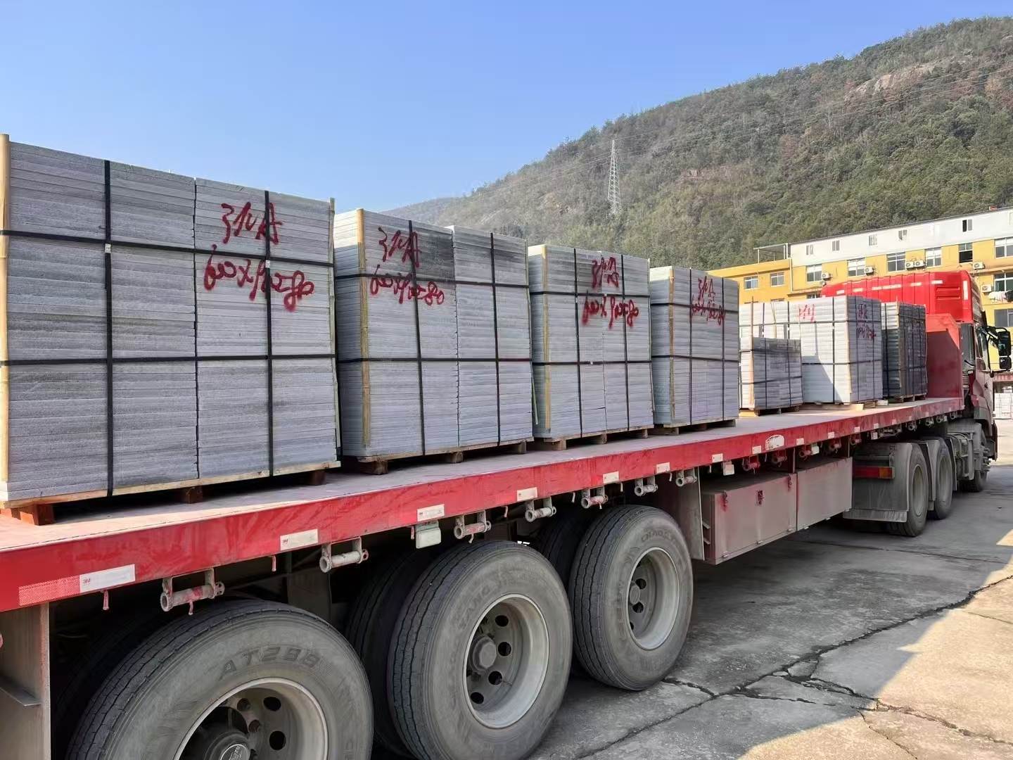 吐鲁番 芝麻灰地铺石出货日常